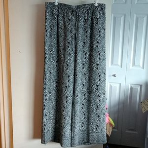B&W Paisley Palazzo Pants